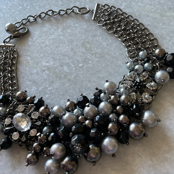 Chunky Woven Pearl & Crystal/ Rhinestone Necklace - Picture 5 of 7